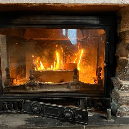 Entire Cozy Chalet In St-Cergue - 30 Min From Geneva سان-سيرغيه المظهر الخارجي الصورة